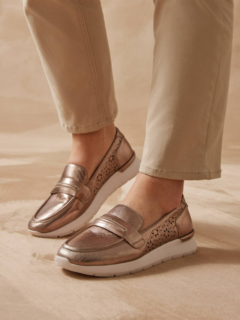 Mocassins cuir ajourés – à enfiler sans lacets – Mordoré